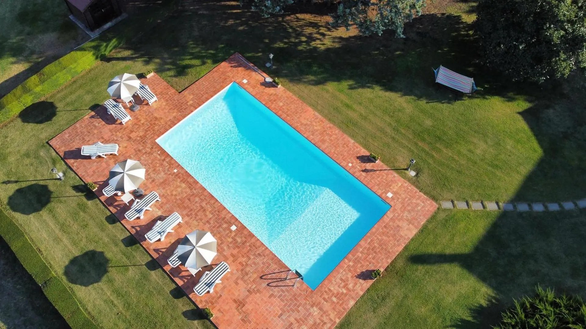 Country house Fattoria Borgonuovo Guest House Cortona Italy
