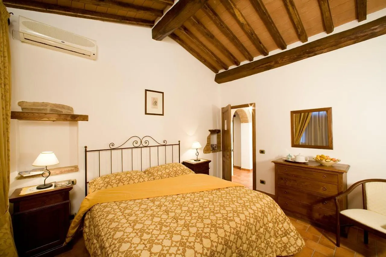 Fattoria Borgonuovo Guest House Cortona 0*,  Italy