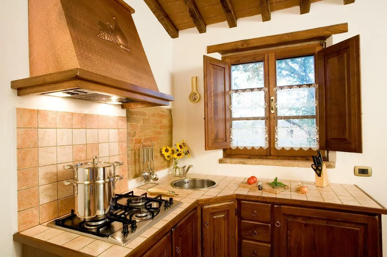 Country house Fattoria Borgonuovo Guest House Cortona Italy